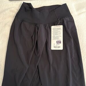Lululemon Dance to Yoga Pant NWT